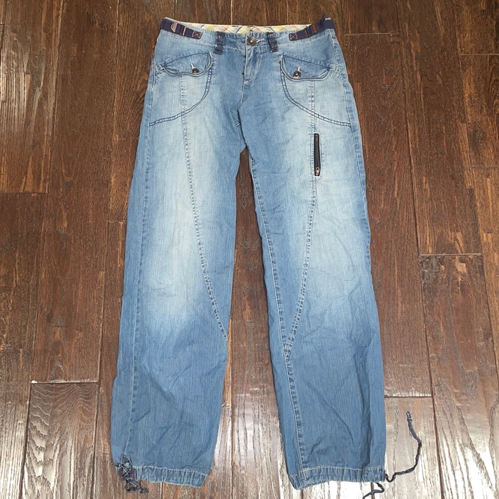 low rise blue women’s jeans